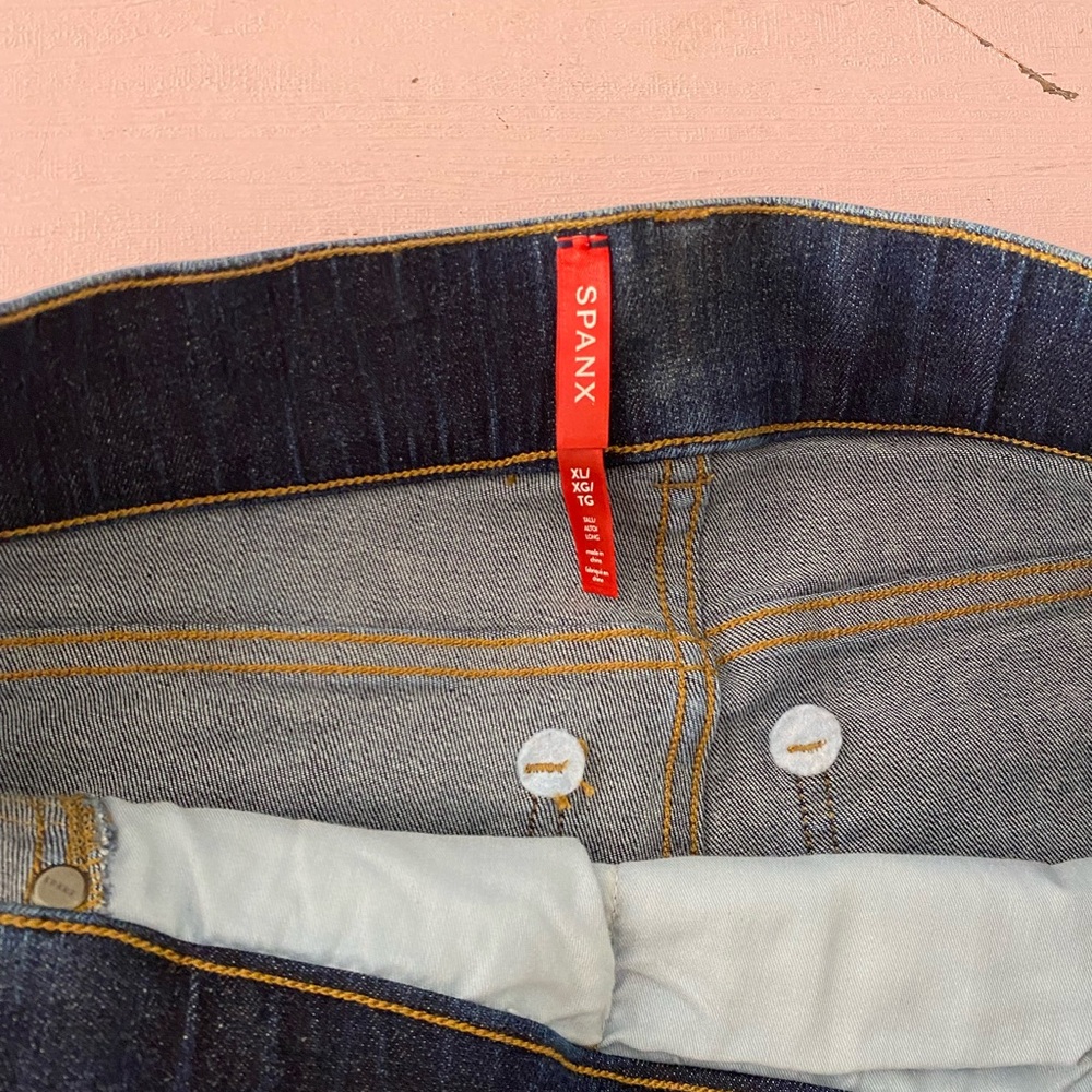 Spanx XL Tall Flare Jeans Slimming Flared Denim Medium Wash Mid High Rise - Picture 3 of 12
